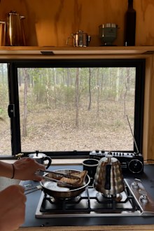 9PR off grid weekend holiday unyoked