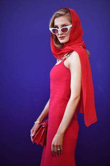 red dress melbourne cup Jennifer Hawkins shows off her red hot outfit for Melbourne Cup 2016