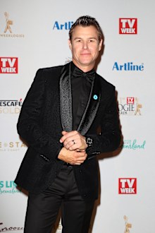 Rodger Corser arrives at the 61st Annual TV Week Logie Awards wearing a blue pin for Australia Says No More