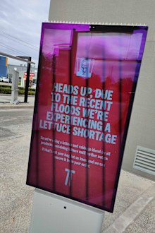 kfc lettuce shortage sign