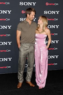 Sydney Sweeney and Glen Powell