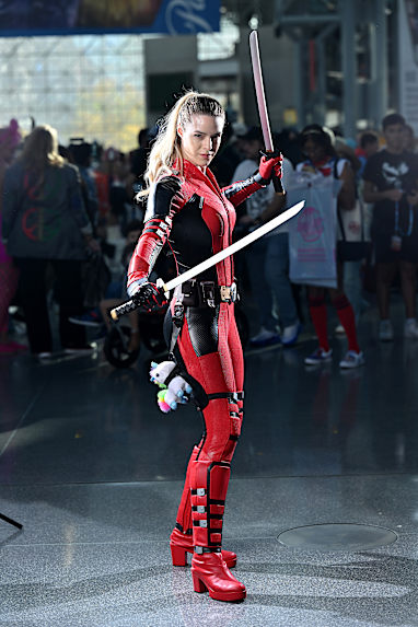  Lady Deadpool