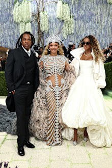 NEW YORK, NEW YORK - MAY 04: (L-R) Jay-Z, Beyoncé and Blue Ivy Carter attend the 2026 Met Gala celebrating "Costume Art" at the Metropolitan Museum of Art on May 04, 2026 in New York City. (Photo by Jamie McCarthy/Getty Images)