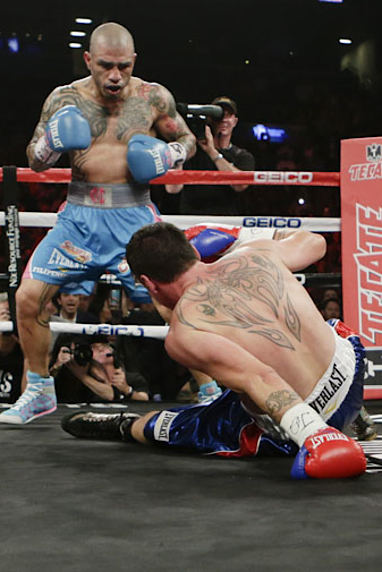 It was the second time Geale had hit the canvas in the round.