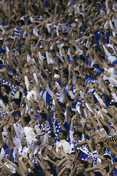 The Wanderers had to overcome a hostile crowd in Saudi Arabia. (AAP)