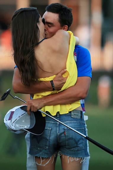 And it was this kiss that sealed their place in history.