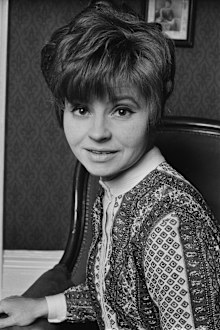 Prunella Scales