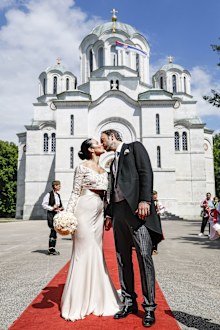 Serbia's Prince Dushan marries in royal wedding