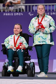 Jamieson Leeson collecting silver.