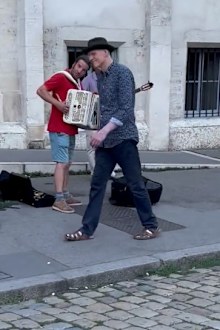 Midnight Oil's Peter Garrett and a French busker