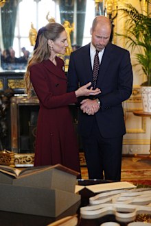 WINDSOR, ENGLAND - SEPTEMBER 17: Catherine, Princess of Wales, Prince William, Prince of Wales view items on display during a visit to the Royal Collection exhibition, in the Green Drawing Room during the State visit by the President of the United States of America at Windsor Castle on September 17, 2025 in Windsor, England. (Photo by Aaron Chown - WPA Pool/Getty Images)