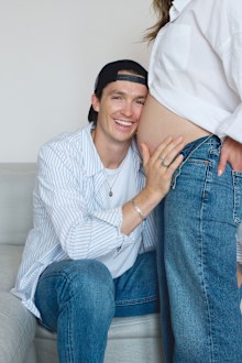 Scotty James Chloe Stroll pregnancy