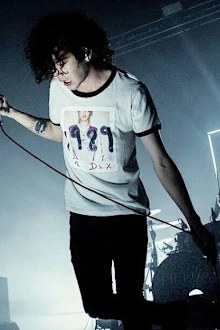 Matty Healy has previously been snapped by fans wearing Swift's merch.