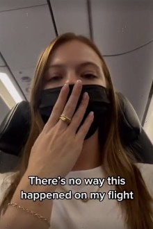 woman receives unwelcome messages during flight