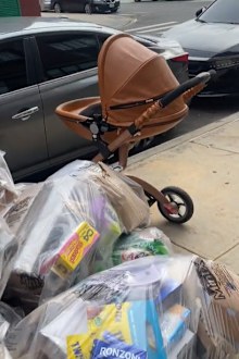 vintage stroller flip from trash to treasure
