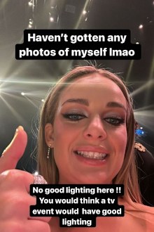 Abbie Chatfield realises she didn't get enough photos ahead of the Logies.