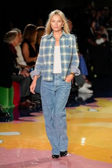 Kate Moss wears a creation as part of the Bottega Veneta women's Spring Summer 2023 collection presented in Milan, Italy, Saturday, Sept. 24, 2022. (AP Photo/Antonio Calanni)