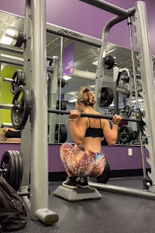 Fitness influencer TikTok video gym fail meets stranger who rescues her