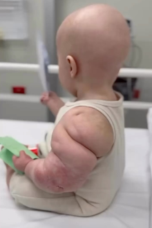 childhood cancer gold coast boy toby