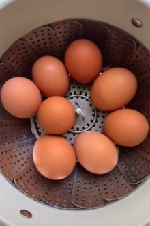 Simple trick that'll make the shells 'slide right off' your boiled eggs