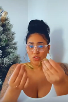 Mum goes viral after decorating Christmas tree with creative balloon hack.