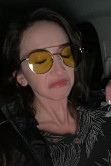 Woman reveals how date left her embarrassed after failing to pull through on dress-up idea.
