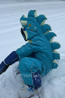 TikToker Dad reveals daughter's adorable song as she snowboards
