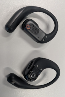 Here you can see how the OpenFit Pro (top) compare to the OpenFit 2+.