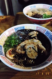 9PR: Ramen taken on Fujifilm Half X