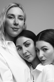 Amelia, Laura and Anabel Flynn for the 2024 Witchery White Shirt campaign.