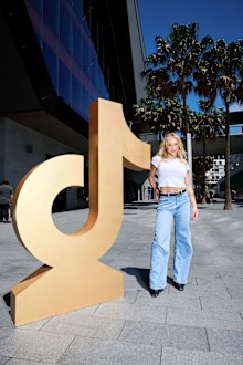 Tammy Hembrow TikTok awards