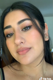 woman plane passenger flirt using messenger app on tiktok