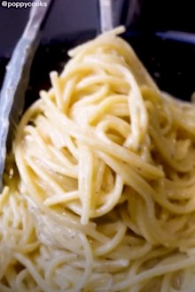Poppy O'Toole, TikTok, pasta hack, cacio e pepe