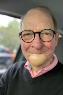 John Blackman, new chin, Twitter, photo