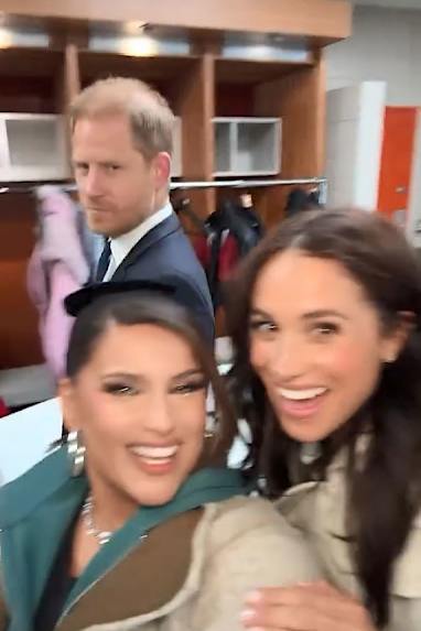 Nelly Furtado and Meghan, the Duchess of Sussex 