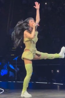 Katy Perry addresses criticism over her dancing skills