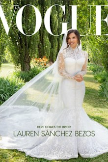 Jeff Bezos and Lauren Sanchez wedding: Lauren Sanchez's custom Dolce &  Gabbana wedding dress took hundreds of hours to make | Nine.com.au