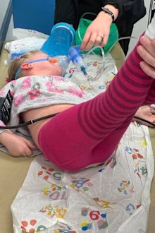 Mother shares photo of daughter in anaphylactic shock after eating nut