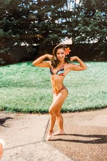 'Fit Mom' Maria Kang apologises for promoting unrealistic body image