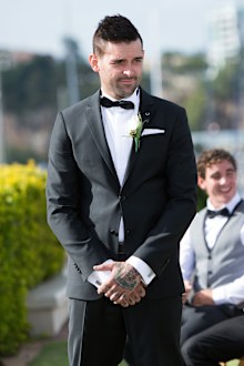 Keller's suit supplied by Ron Bennett.