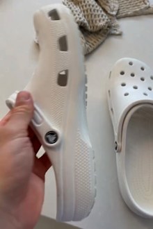 Washing crocs in dishwasher