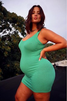 Ashley Graham, pregnant, baby bump photo, Instagram