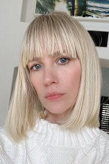 January Jones calls out casting directors who insist on holding virtual auditions.