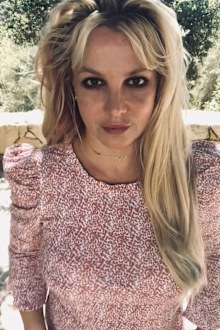 Britney Spears reportedly 'burst into tears' after dad Jamie was suspended from conservatorship.