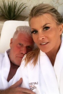 Ron Perlman and girlfriend Allison Dunbar.