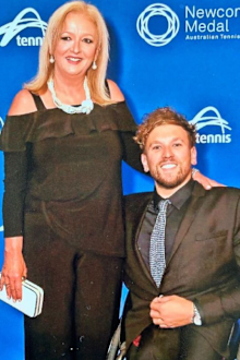 Dylan Alcott disability with his mother