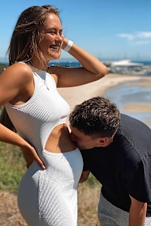 Steph Claire Smith and husband Josh Miller announce they're expecting.