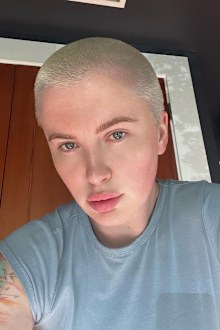Ireland Baldwin reveals amazing new bleached buzz cut.