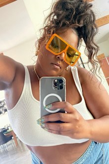 Lizzo posts Instagram selfie.