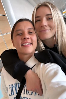 Sam Kerr and Kristie Mewis